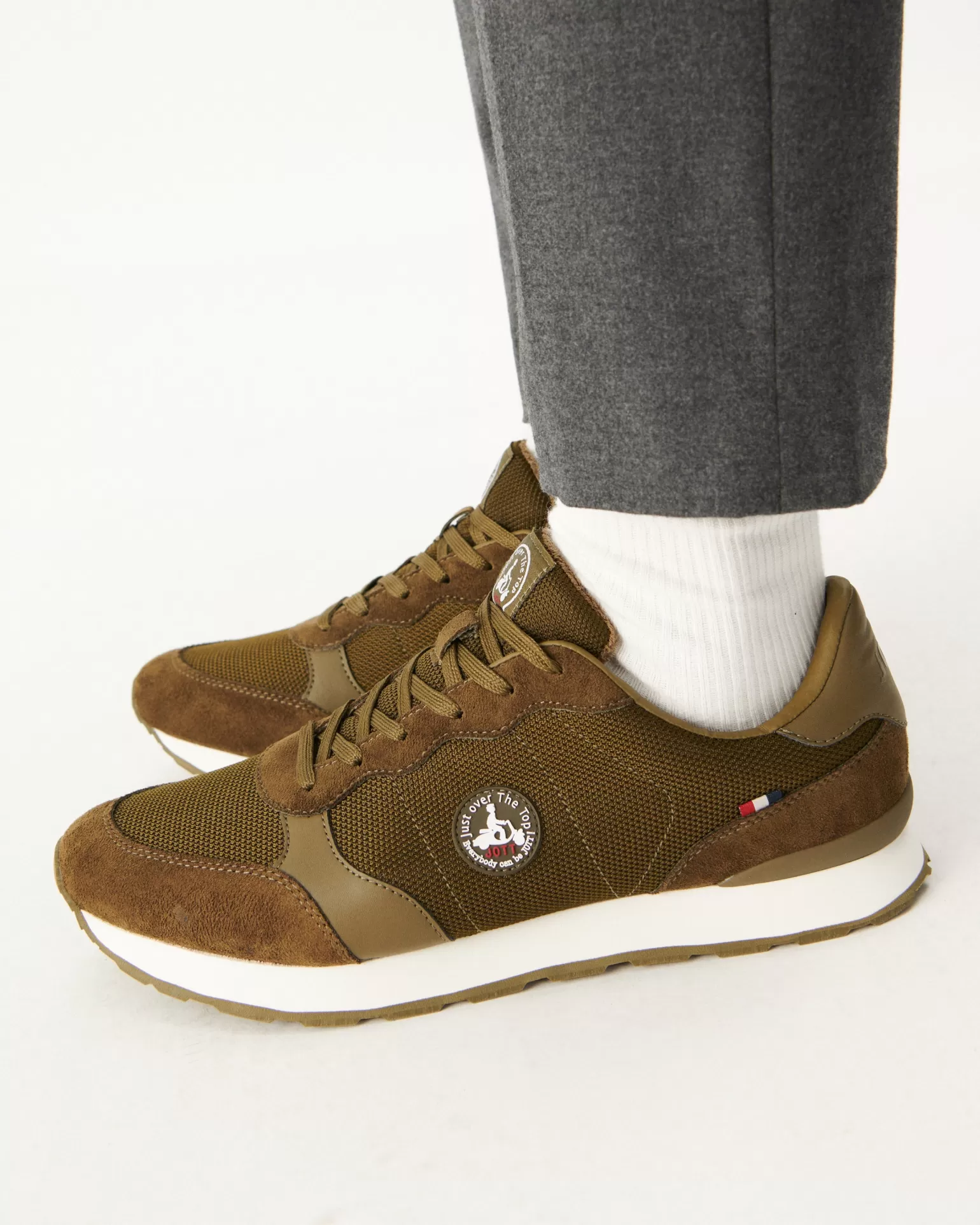 Chaussures*JOTT Sneakers Army Run 255 Army